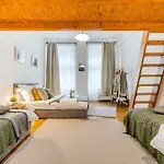 Florenc 1 By Michal&friends Appartamento Praga