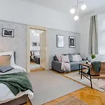 Appartamento Florenc 1 By Michal&friends Praga