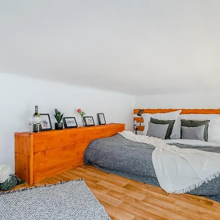 Florenc 1 By Michal&friends Apartament *
