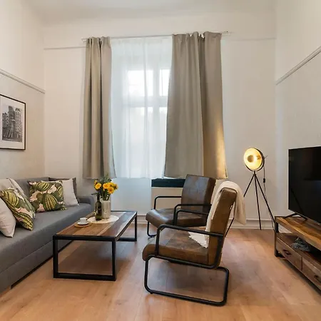 Florenc 1 By Michal&friends 公寓