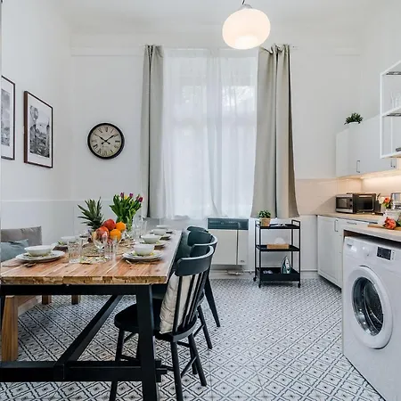 Apartmán Florenc 1 By Michal&friends *